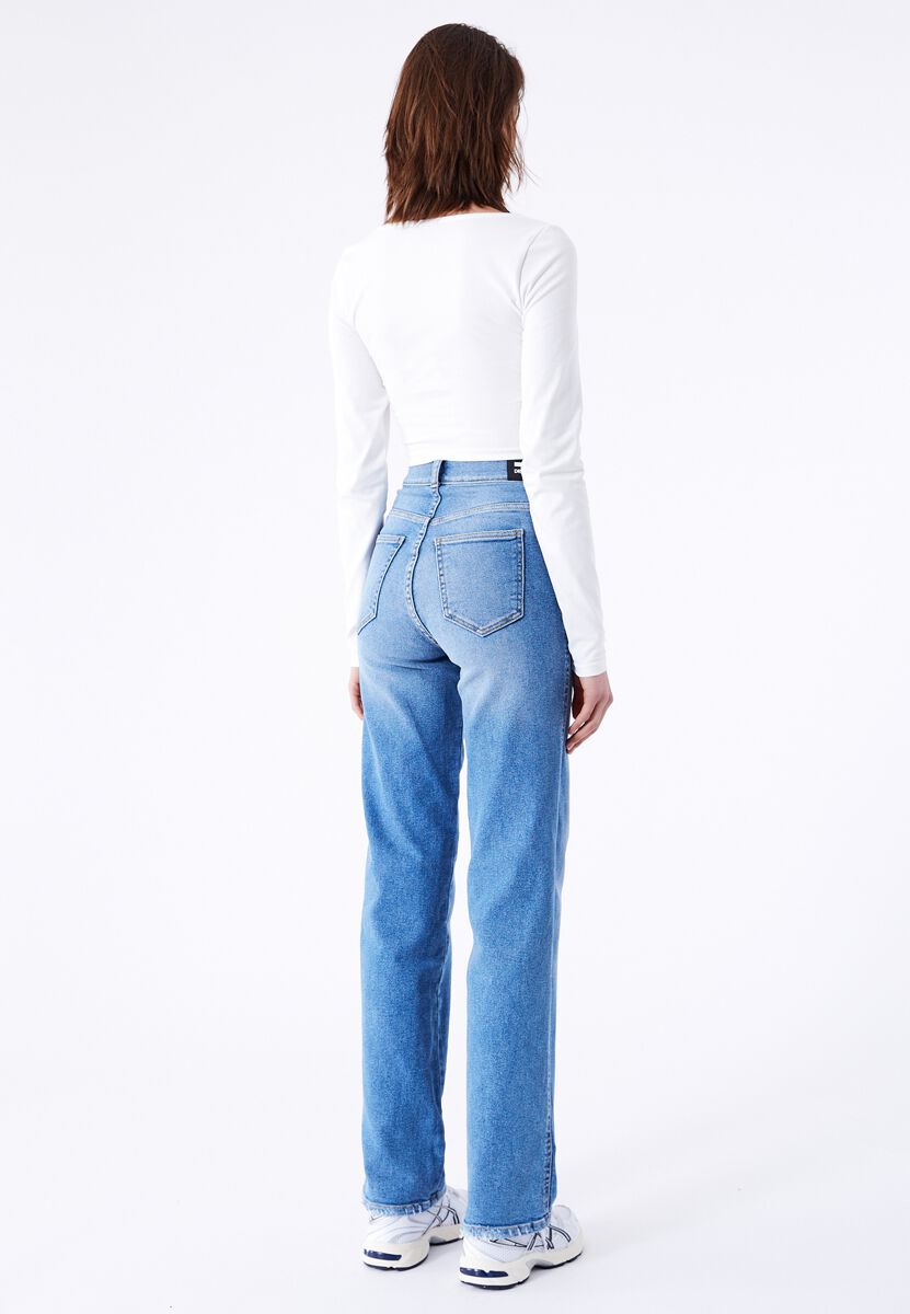 Moxy Straight Cape Sky Worn Hem | Dr. Denim Jean