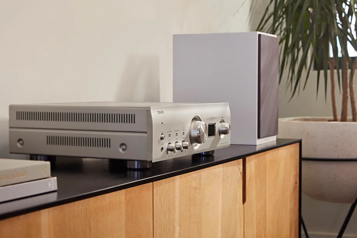 Denon PMA-1700NE Silver Amplis hi-fi stéréo