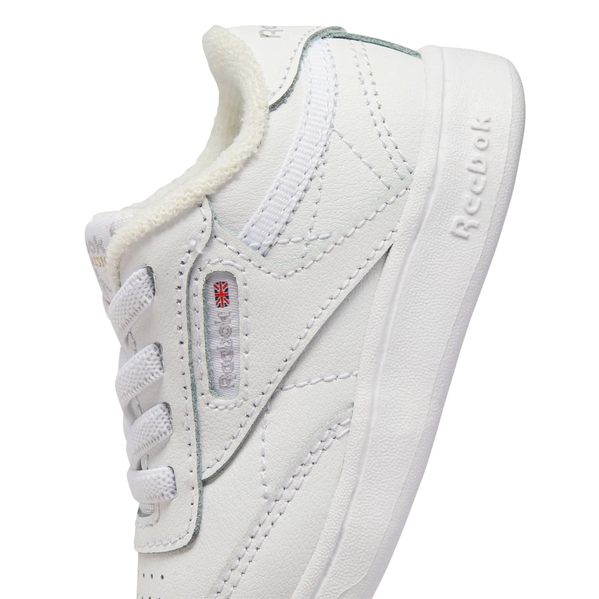 Reebok Soulier Club C Pointures 4-10