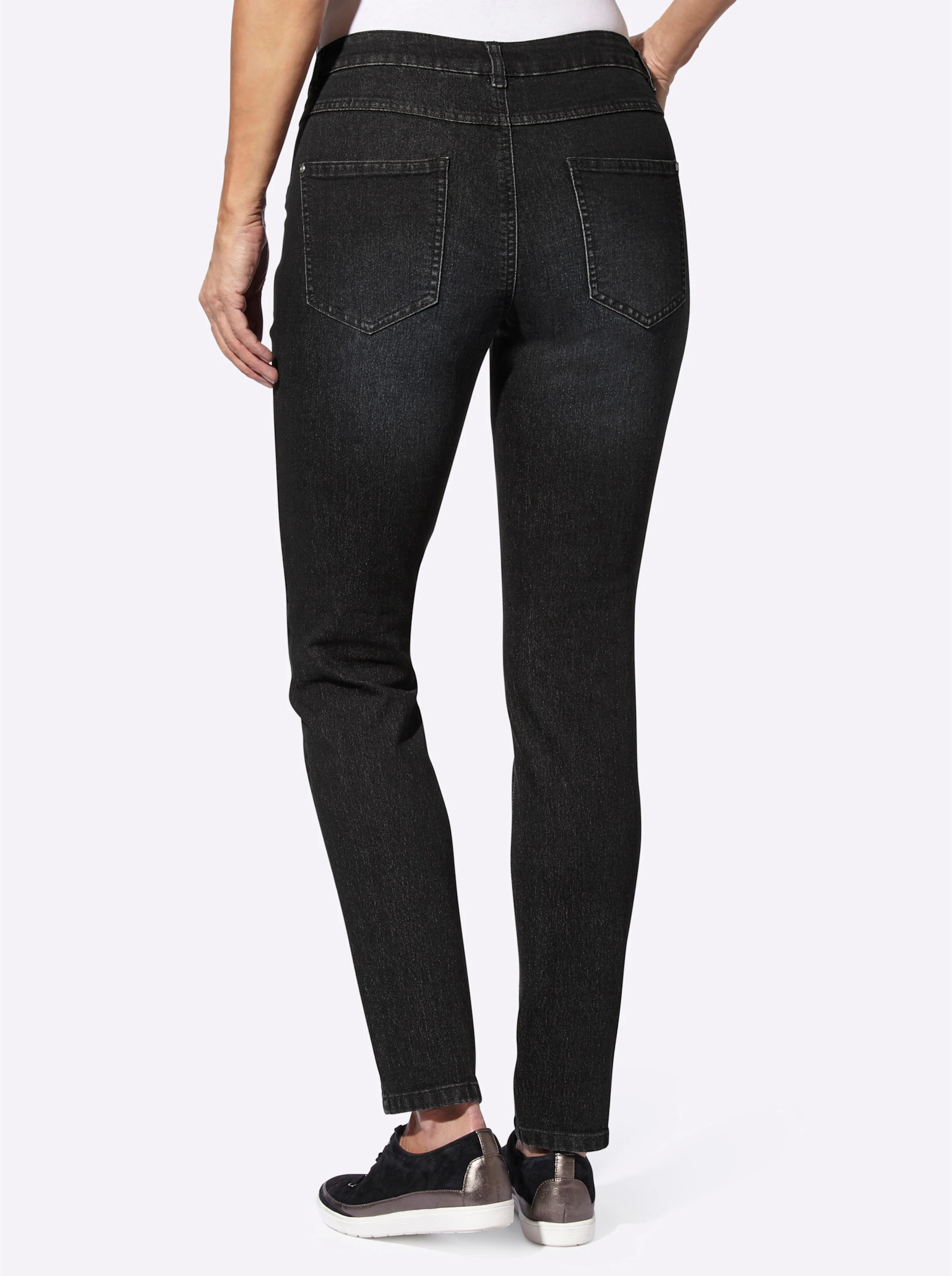 Jeans in black denim