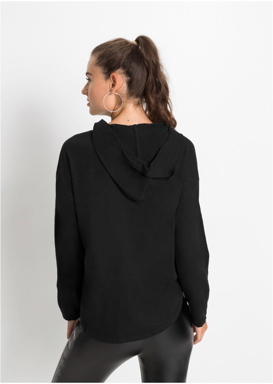 T-shirt long oversize à capuche
