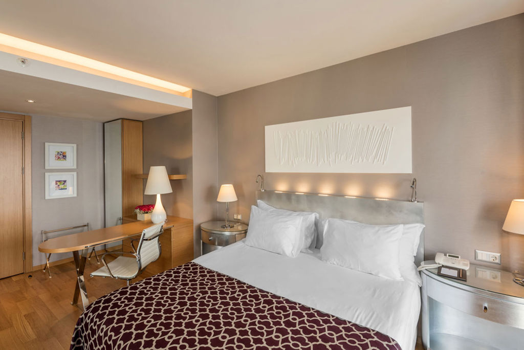 Fly & Go Akra Hotel Logies - Hotel