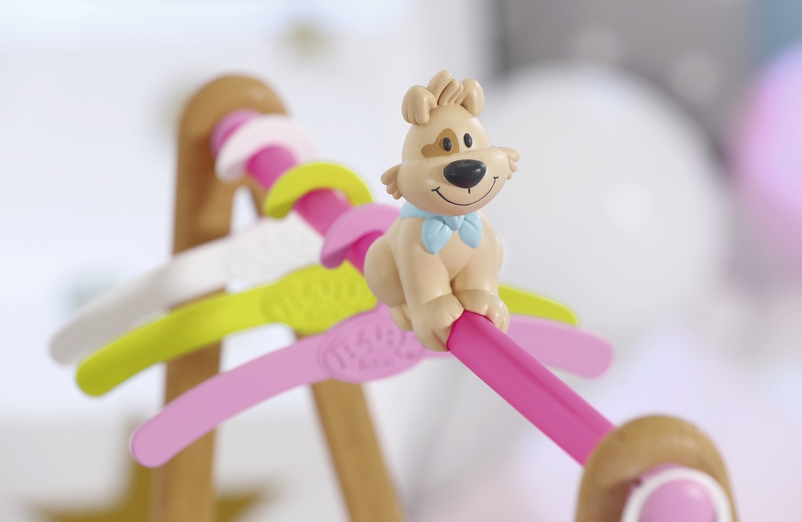 Baby Born Puppenmöbel »Kleiderstange« mit Dekohund und Spiegel