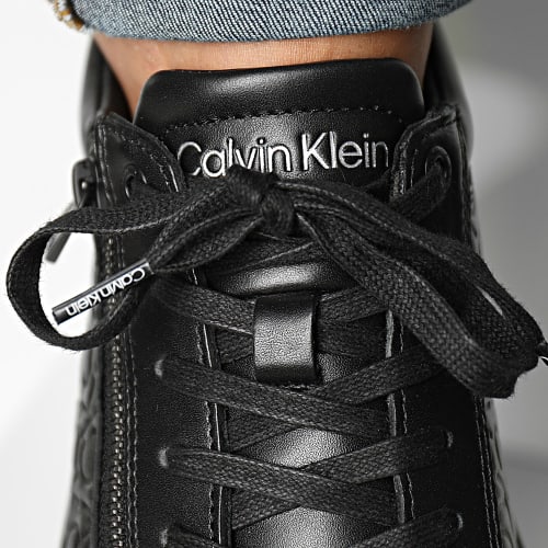 Baskets Low Top Lace Up 1188 Triple Black Mono