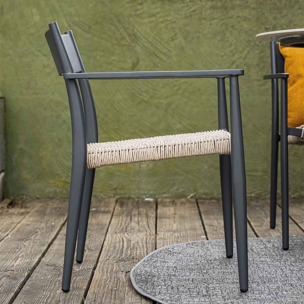 Richmond dining fauteuil -  c.black - natural - merino sand