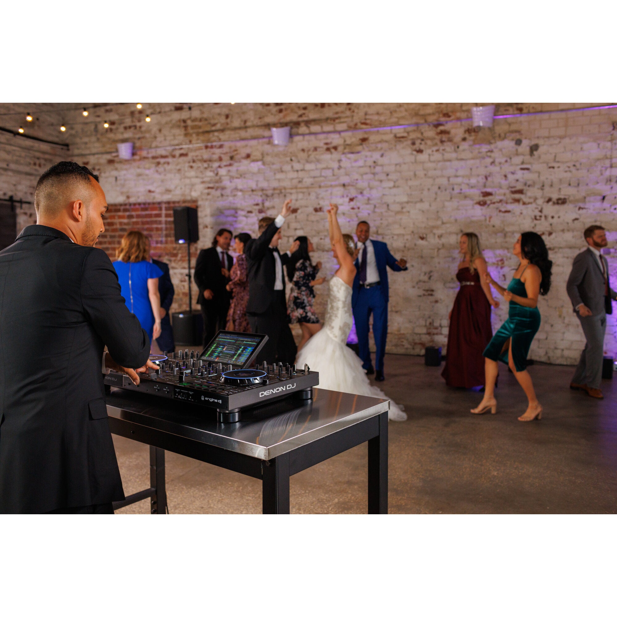 Denon DJ Prime 4+ 4-deck standalone DJ-controller