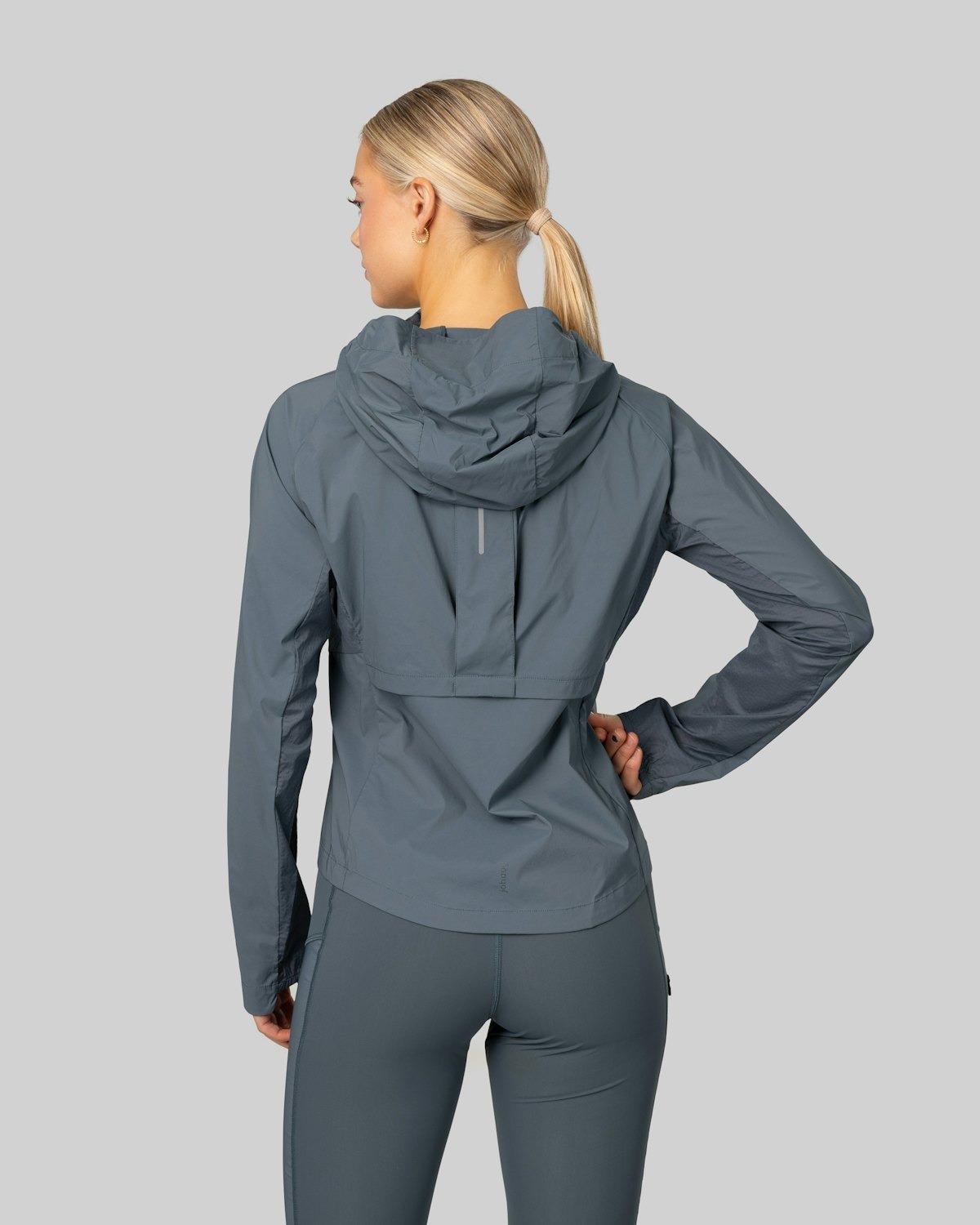 Discipline Wind Jacket Dame Dark Green