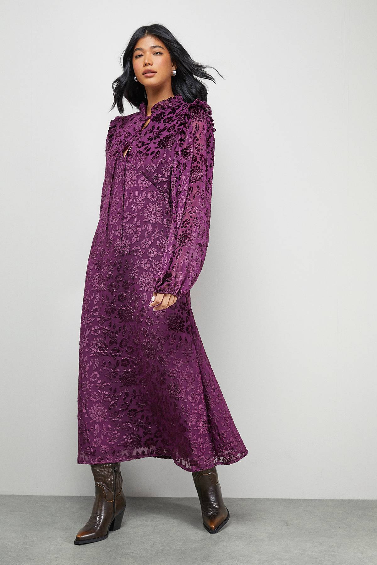Warehouse Robe Midi en Velours Dévoré à Volants aux Épaules et Lien Devant