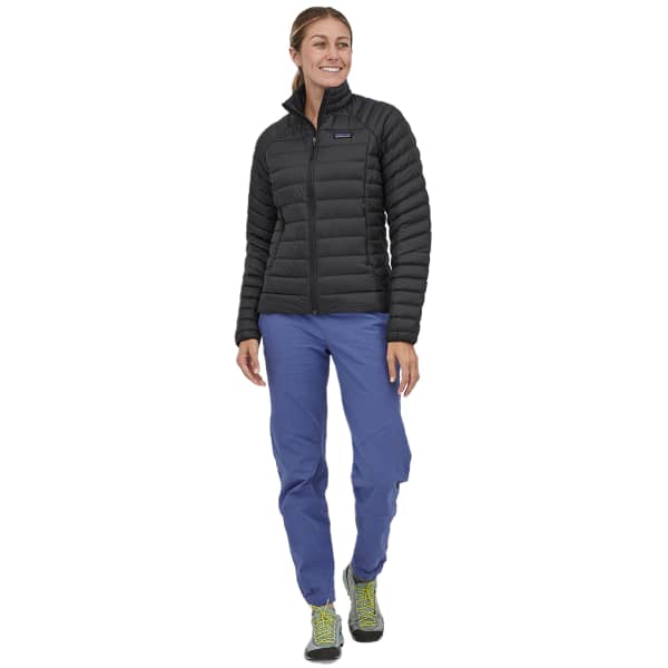 Doudoune randonnée PATAGONIA W'S DOWN SWEATER BLACK