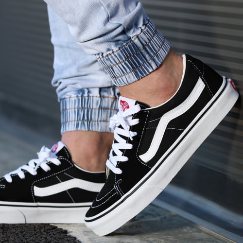 Baskets Sk8-Low A4UUK6BT1 Black True White