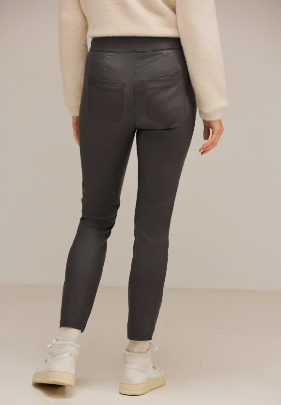 Skinny Fit Coating Hose - dark glowy taupe