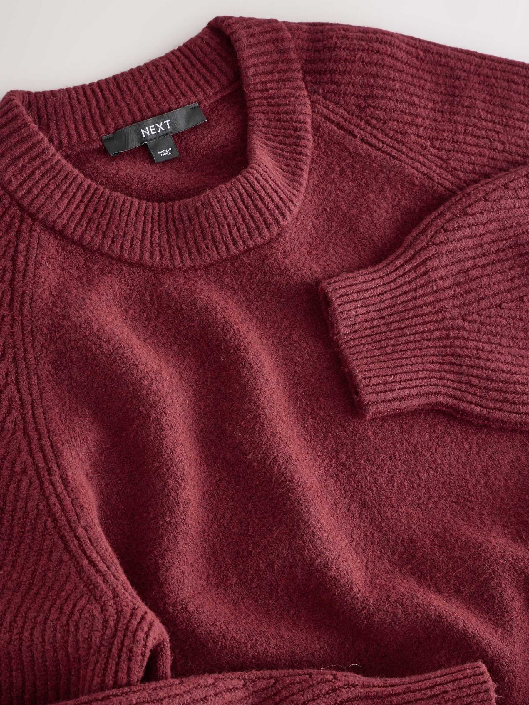 Bordeauxrood - Supersoft Ribbed Sleeve Knitted Midi Jumper Dress