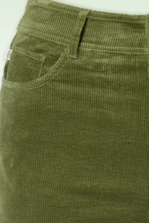 Surkana Mila rib broek met wijde pijpen in olijfgroen