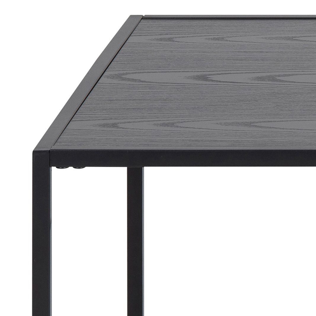 Seaford sofabord Sort foliert med sort metallunderstell. Med magasinholder i sort metallnetting.