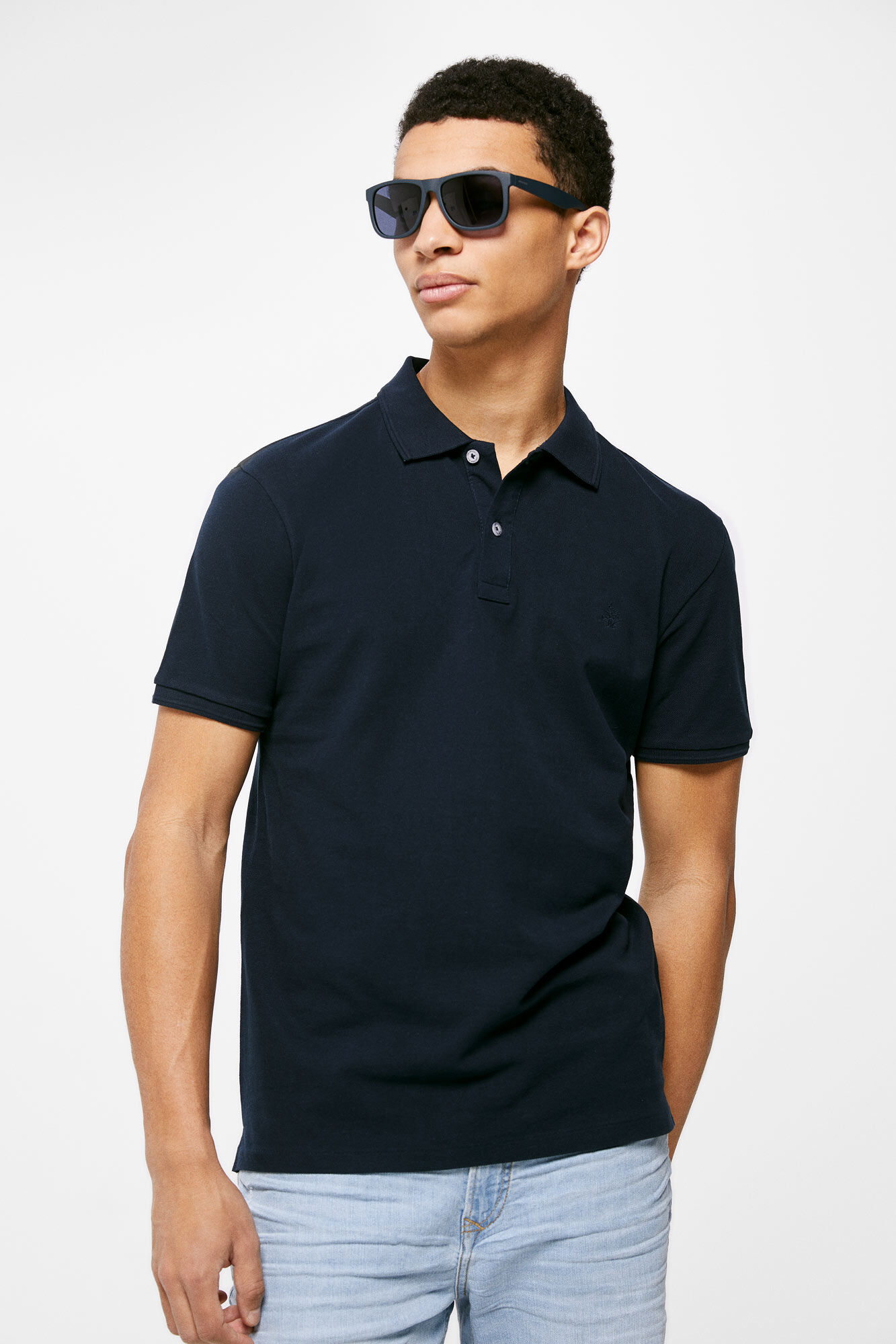 Camisa polo básica slim em piqué - azul marinho