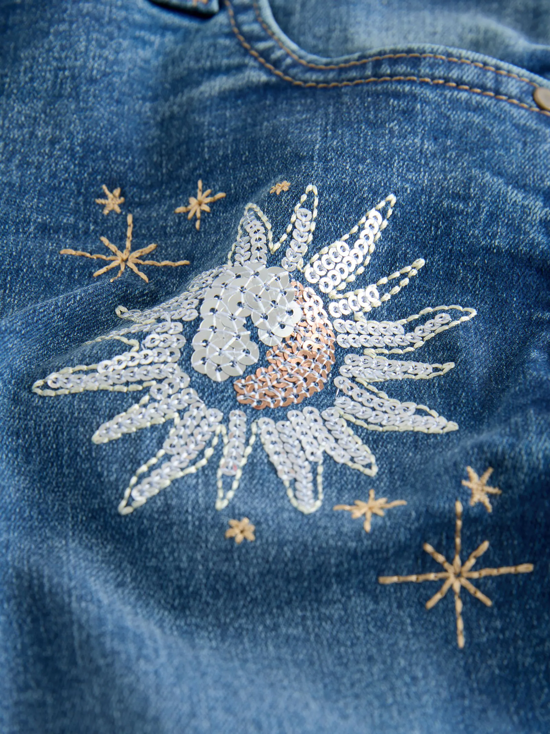 Normaal blauw - Jeans met rechte pijpen en bloemenborduursel (3-16jr)