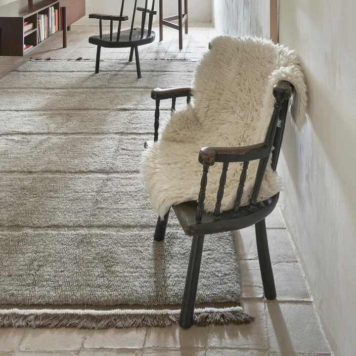 Lorena Canals - Wollteppich Woolly, 75 x 110 cm, sheep white