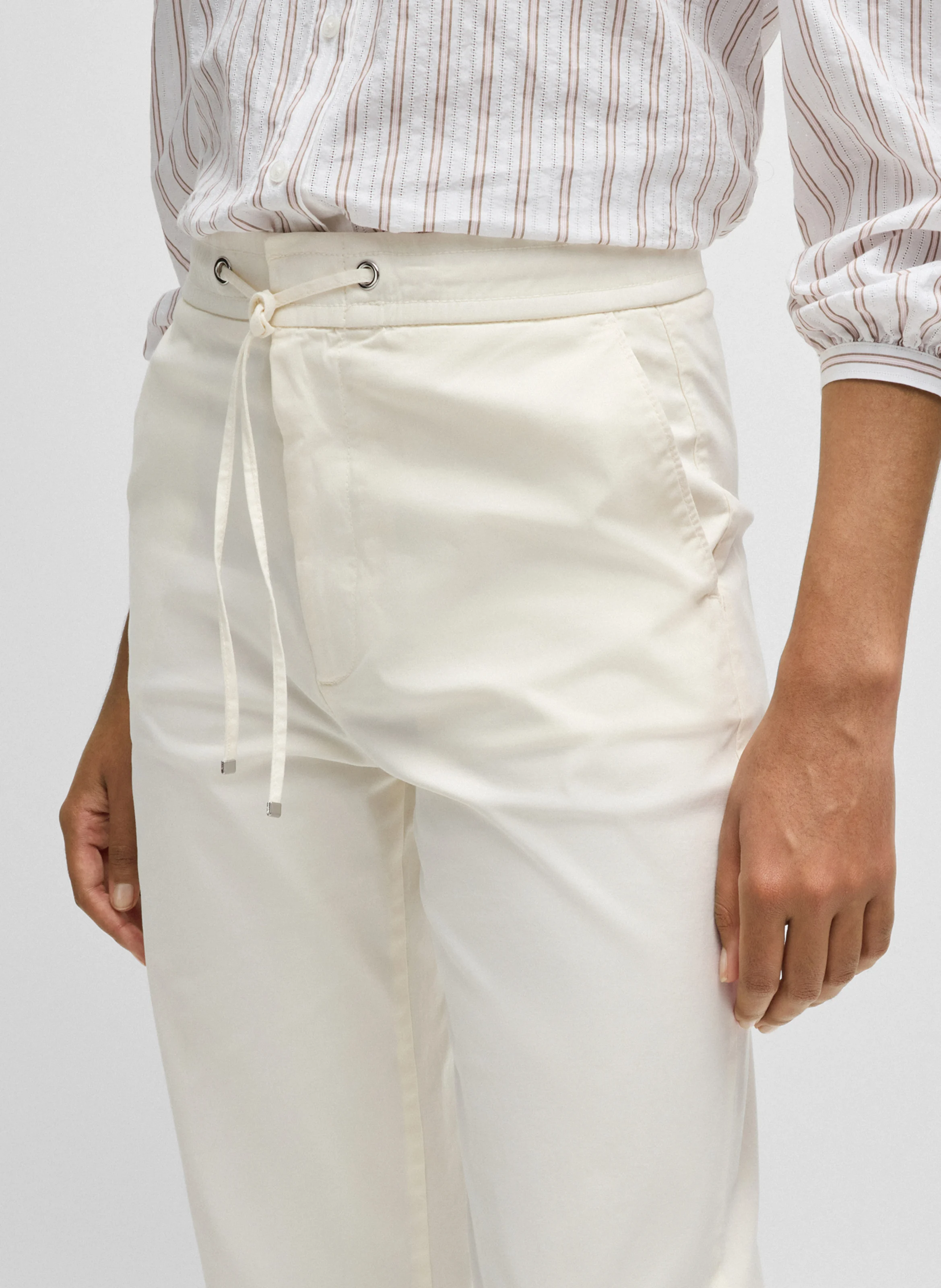 Pantalon fuselé en coton mélangé | Beige