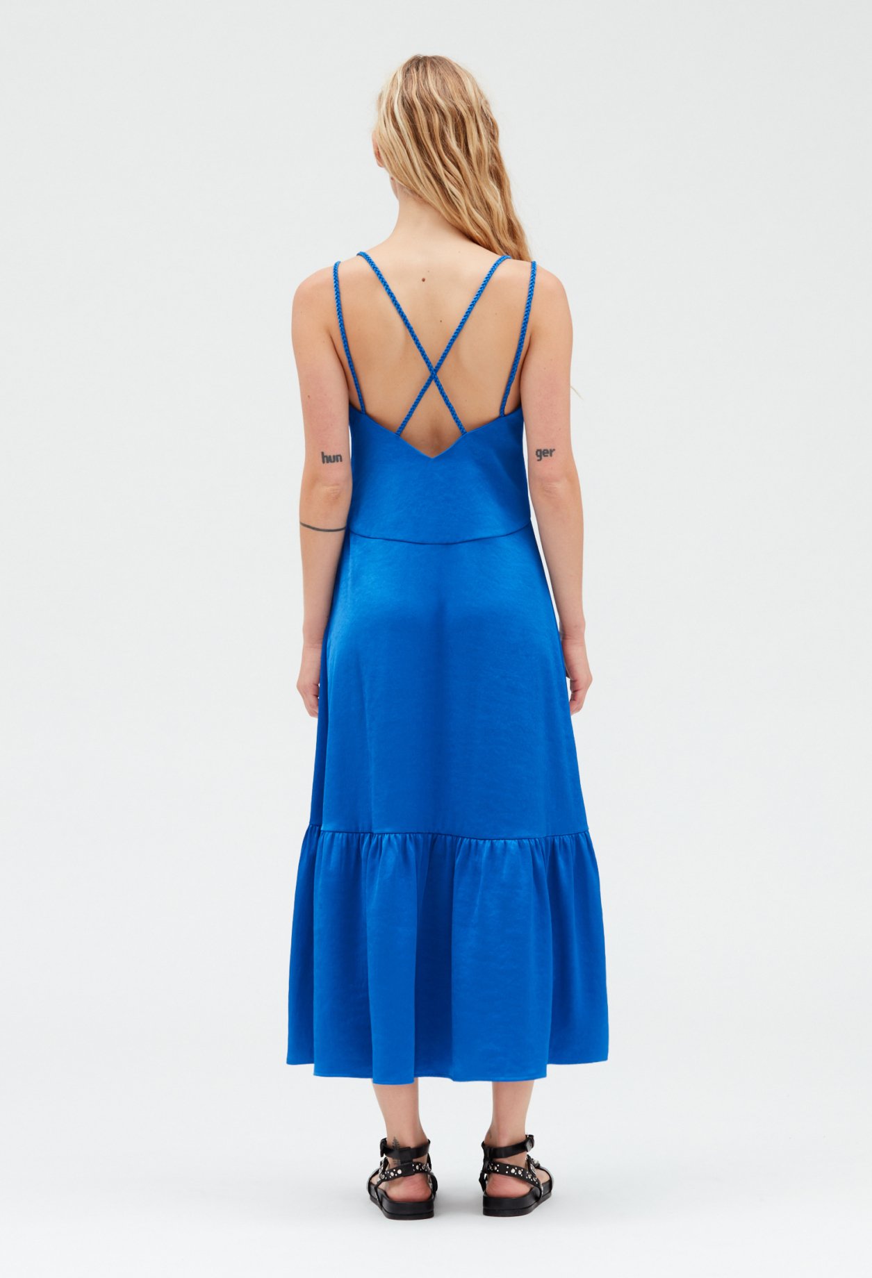 Robe midi satinee bleue