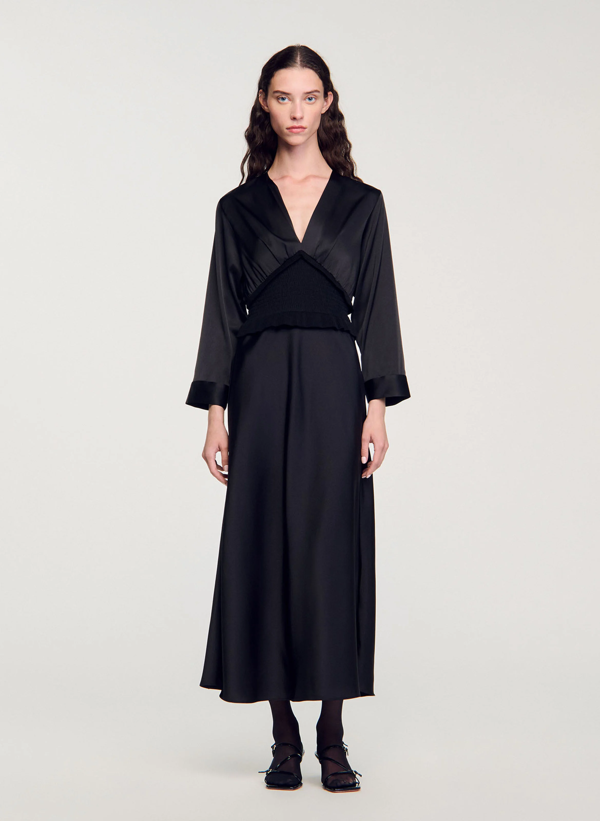 Robe longue satinée| Noir