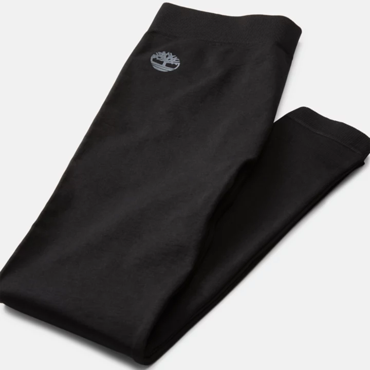 Leggings sem costura 7/8 para mulheres na cor preta.