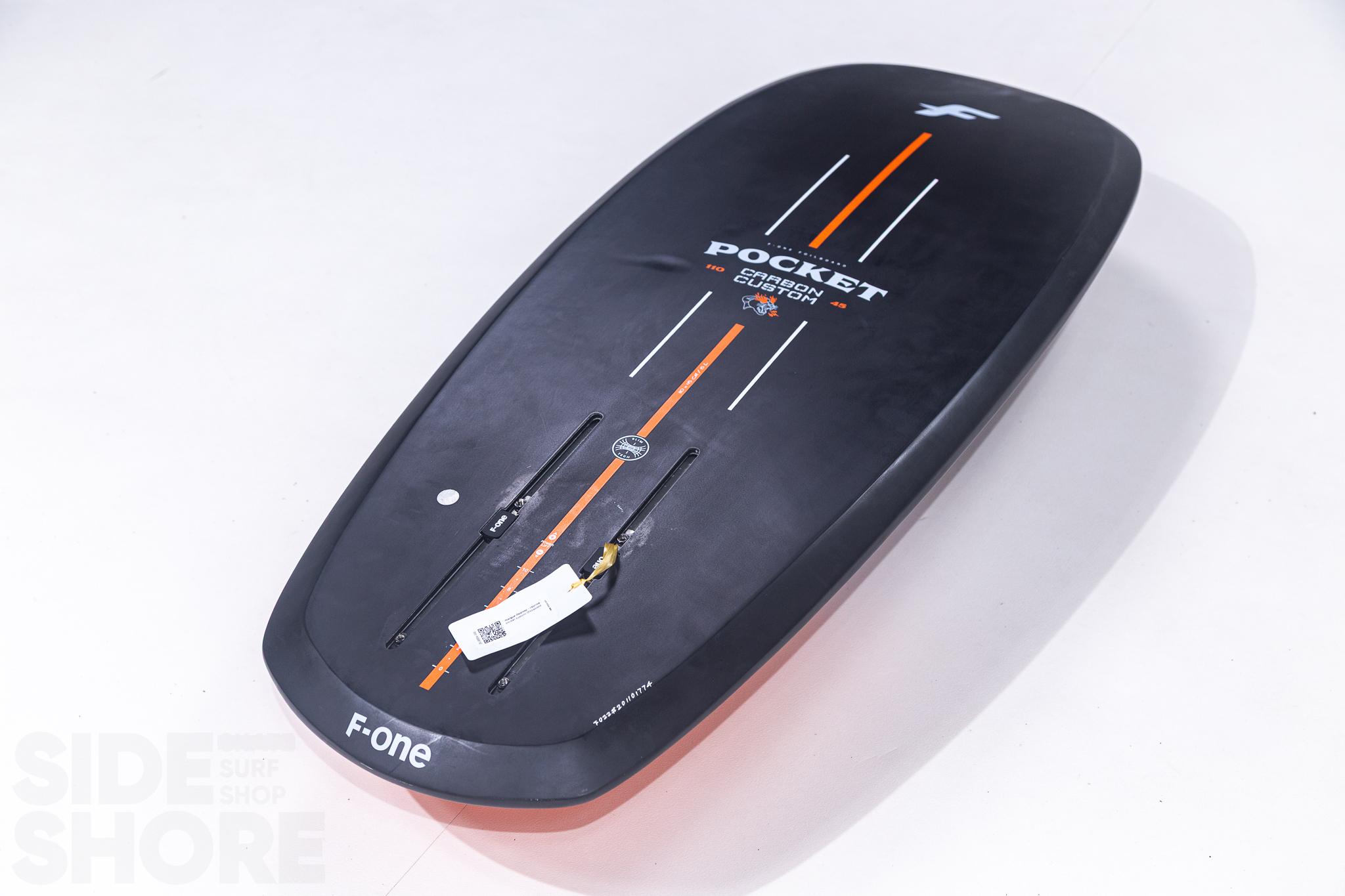 F.one Pocket Carbon - 110 x 44 cm - 8,7 L
