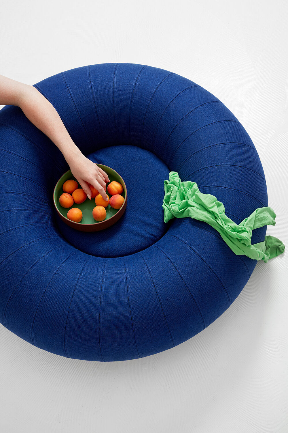 Studio About  Float puf, Blue - 35x120 cm.
