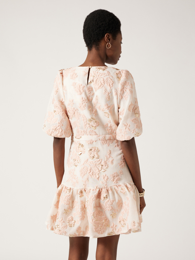 Robe courte col v