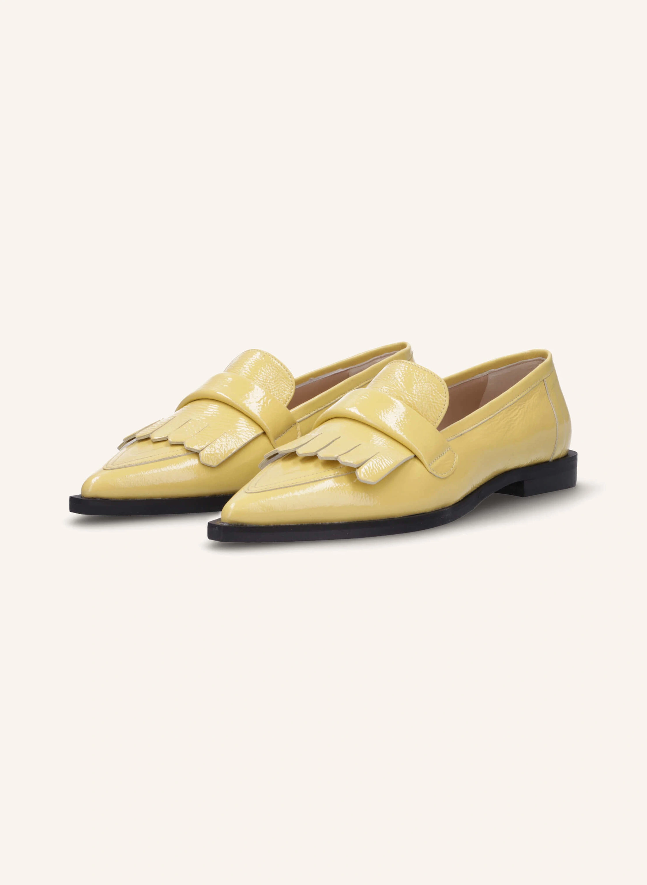 THEA MIKA Loafer
