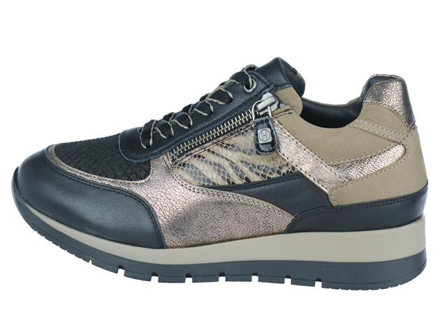 Helioform Sneaker