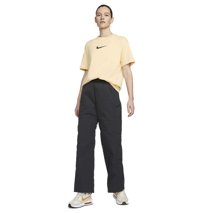 Nike Sportswear T-shirt Gul