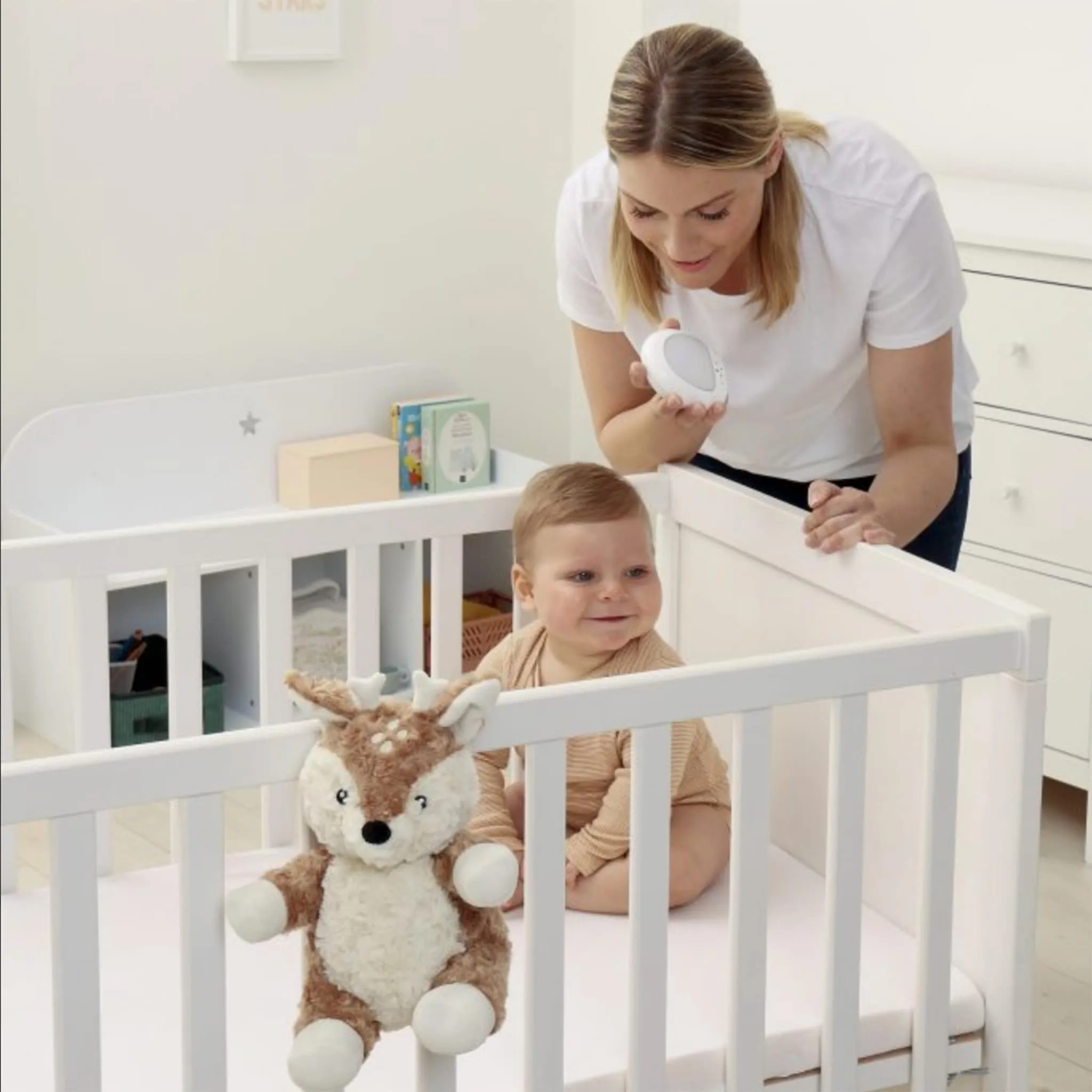 Cloud B Finley Le Chevreuil Lumineux Musical LoveLight™ Buddies