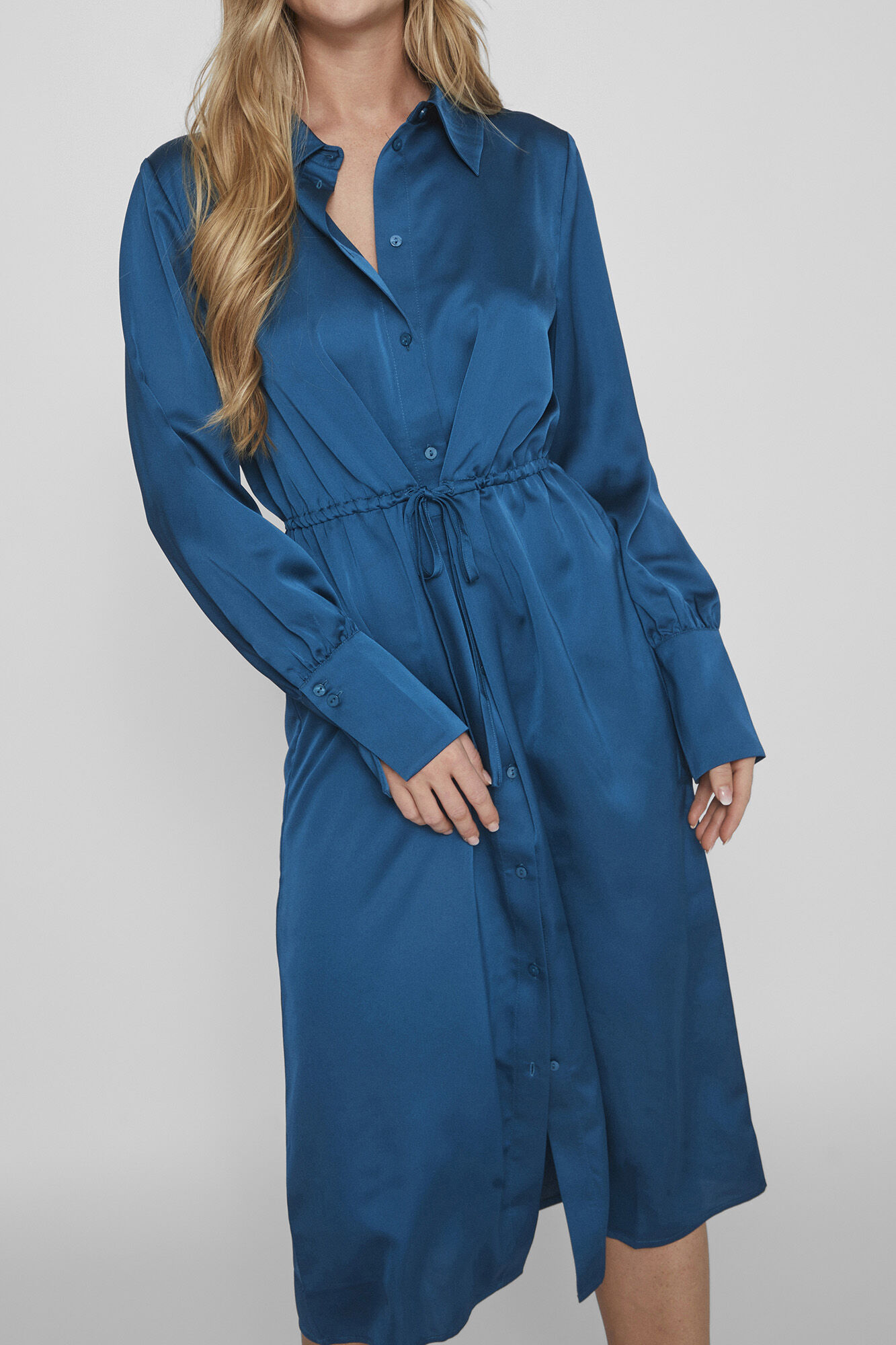 Vestido camisa de cetim