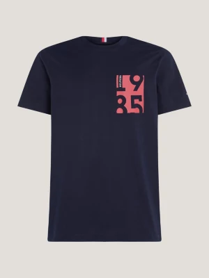 Camiseta Plus com estampa do logo e gola redonda