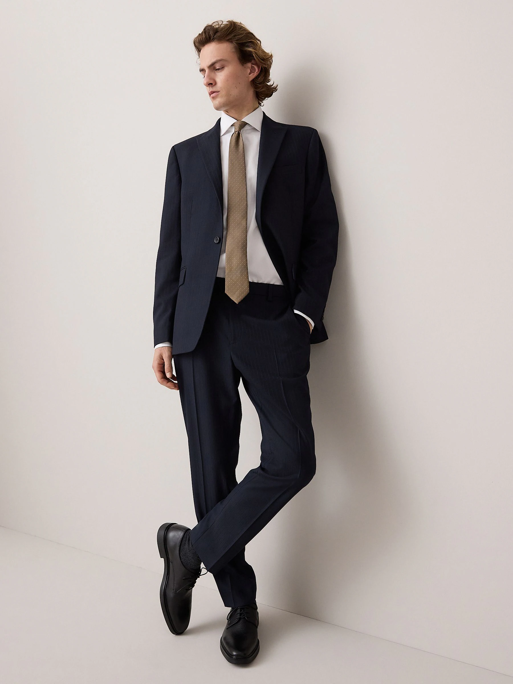 Donkerblauw - Slim-fit gestreepte kostuumbroek