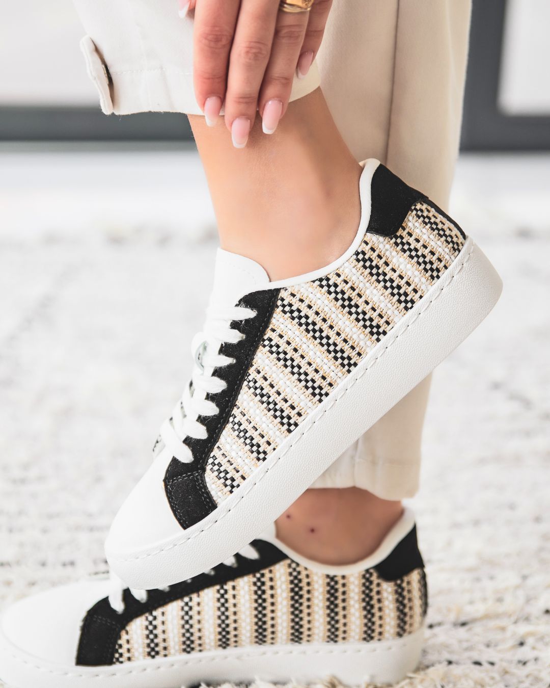 Basket femme noire à lacets - Méline