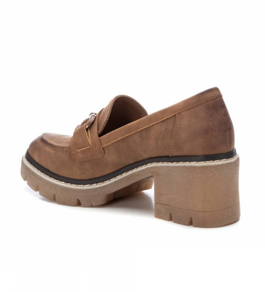 Mocassins Refresh Brown com Fivela - Altura do Salto 6cm -