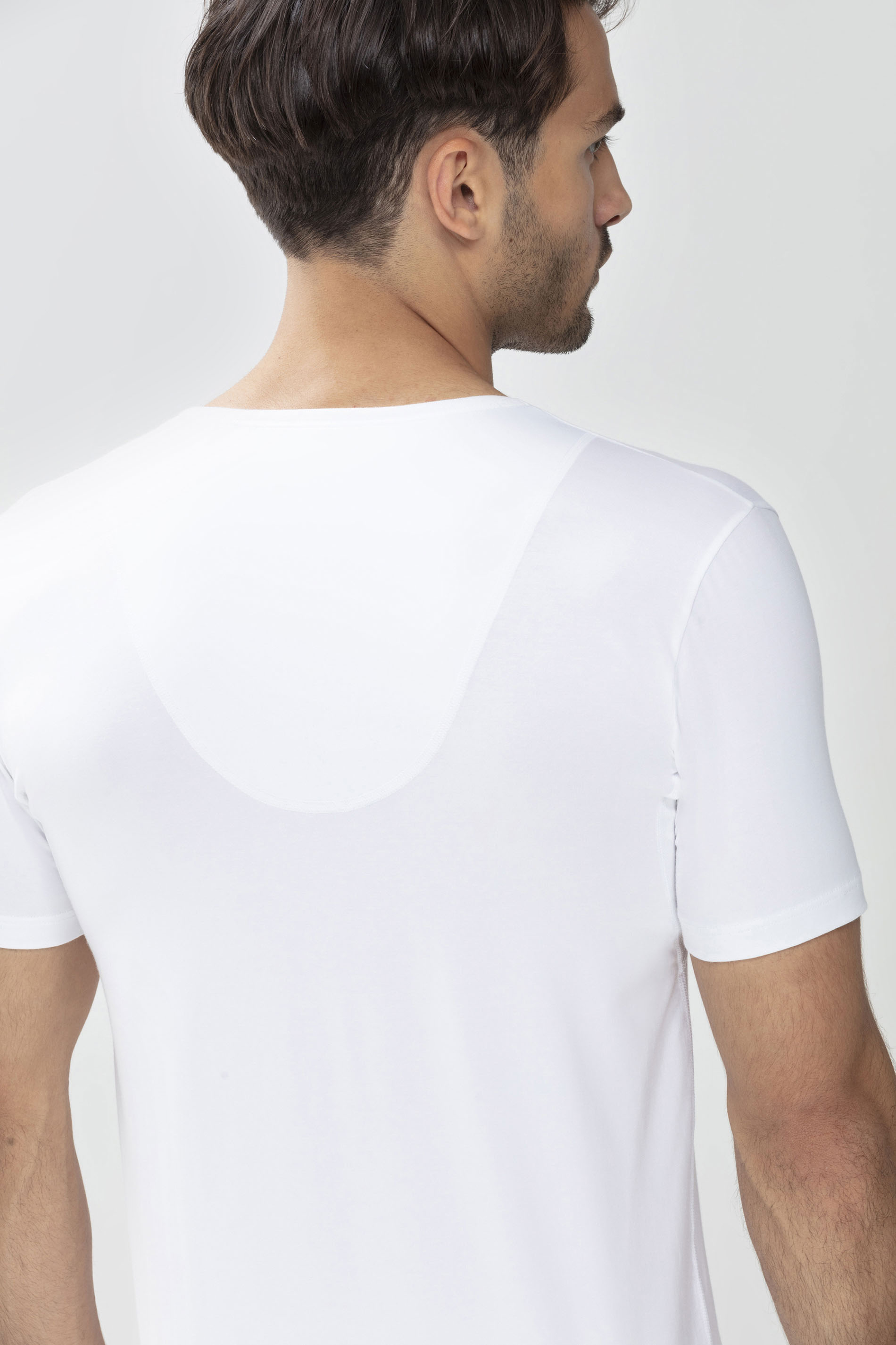 Das Drunterhemd - V-Neck<br>Serie Dry Cotton Functional