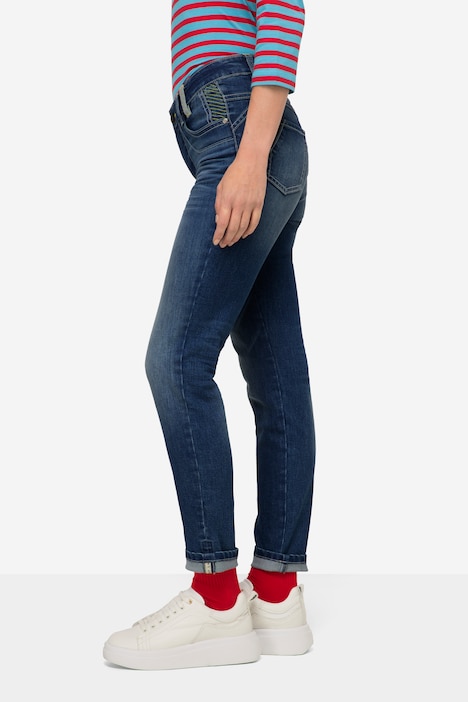 Slim-Jeans, 5-Pocket, Saum mit TurnUp, mit recyceltem Polyester