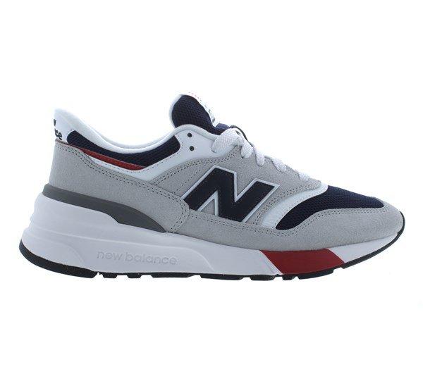 New Balance 977R Trainers