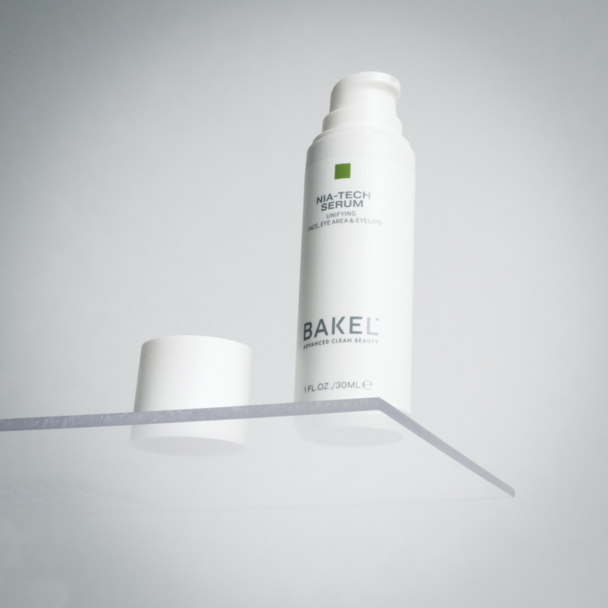 Nia-Tech Serum Case & Refill 30ml