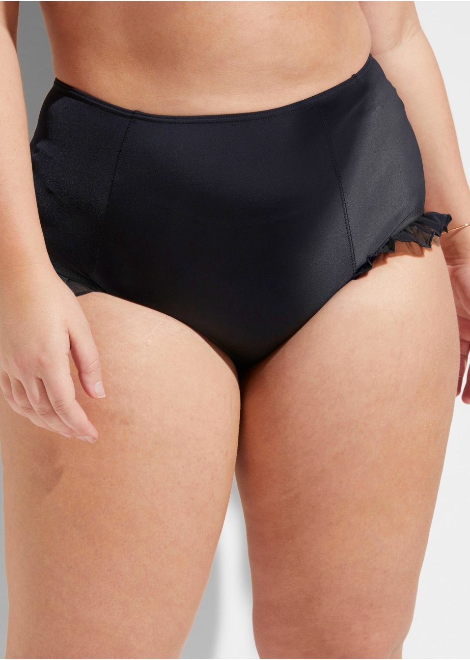 Bas de maillot couvrant avec polyamide recyclé