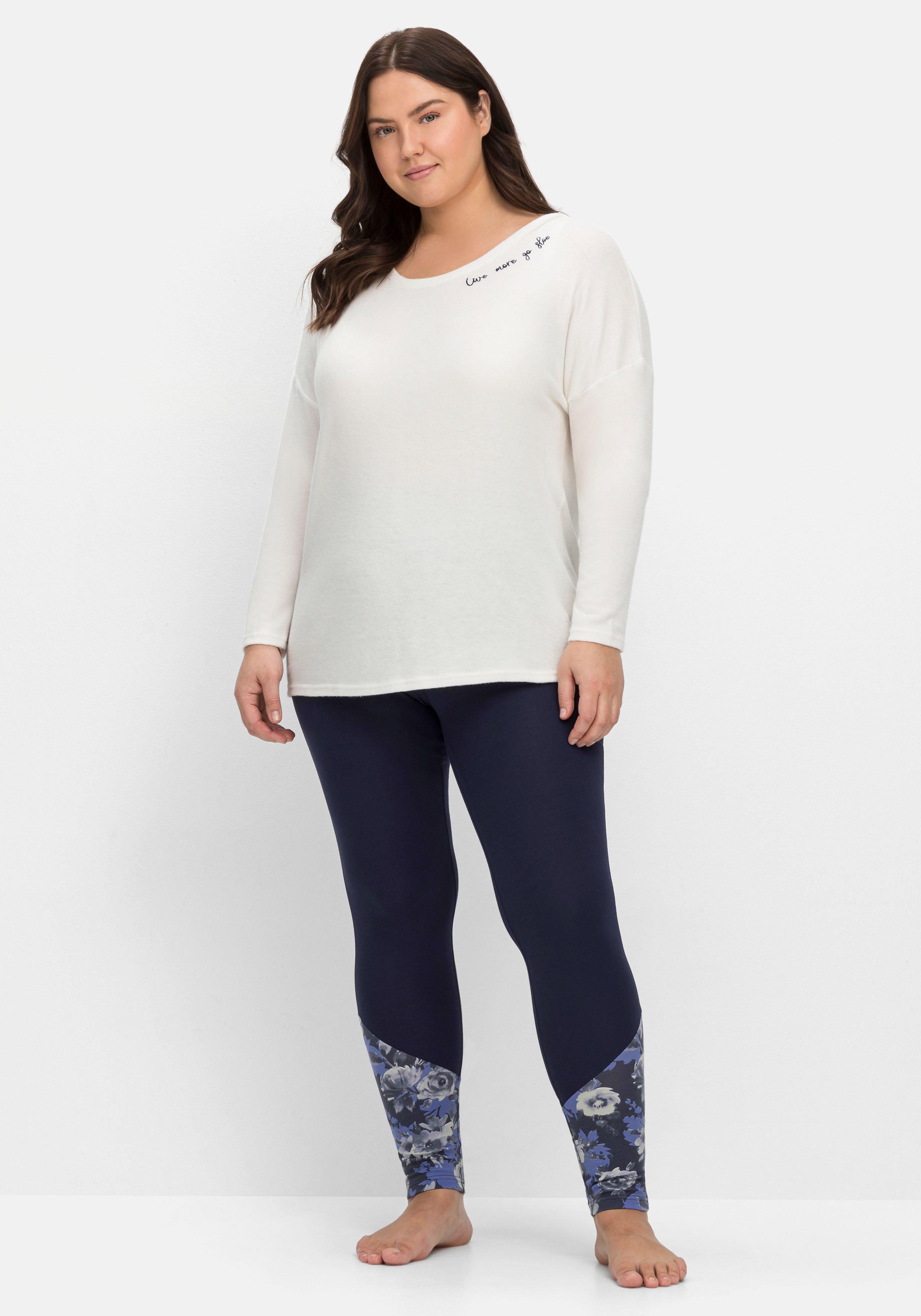 Oversized-Shirt aus softem Feinstrick, mit Wordingprint