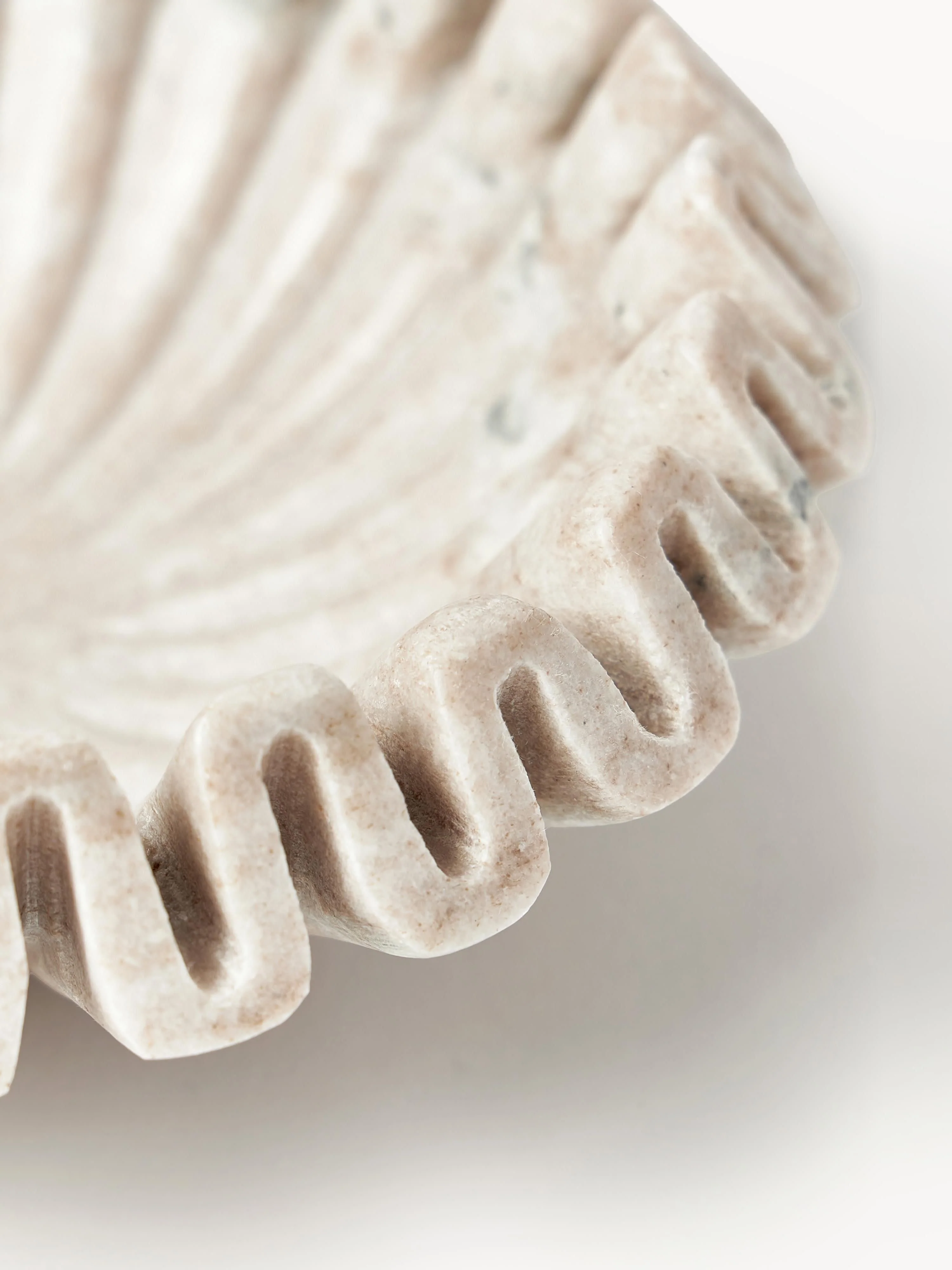 Handgemaakte decoratieve schaal Santorini van marmer, Ø 18 cm