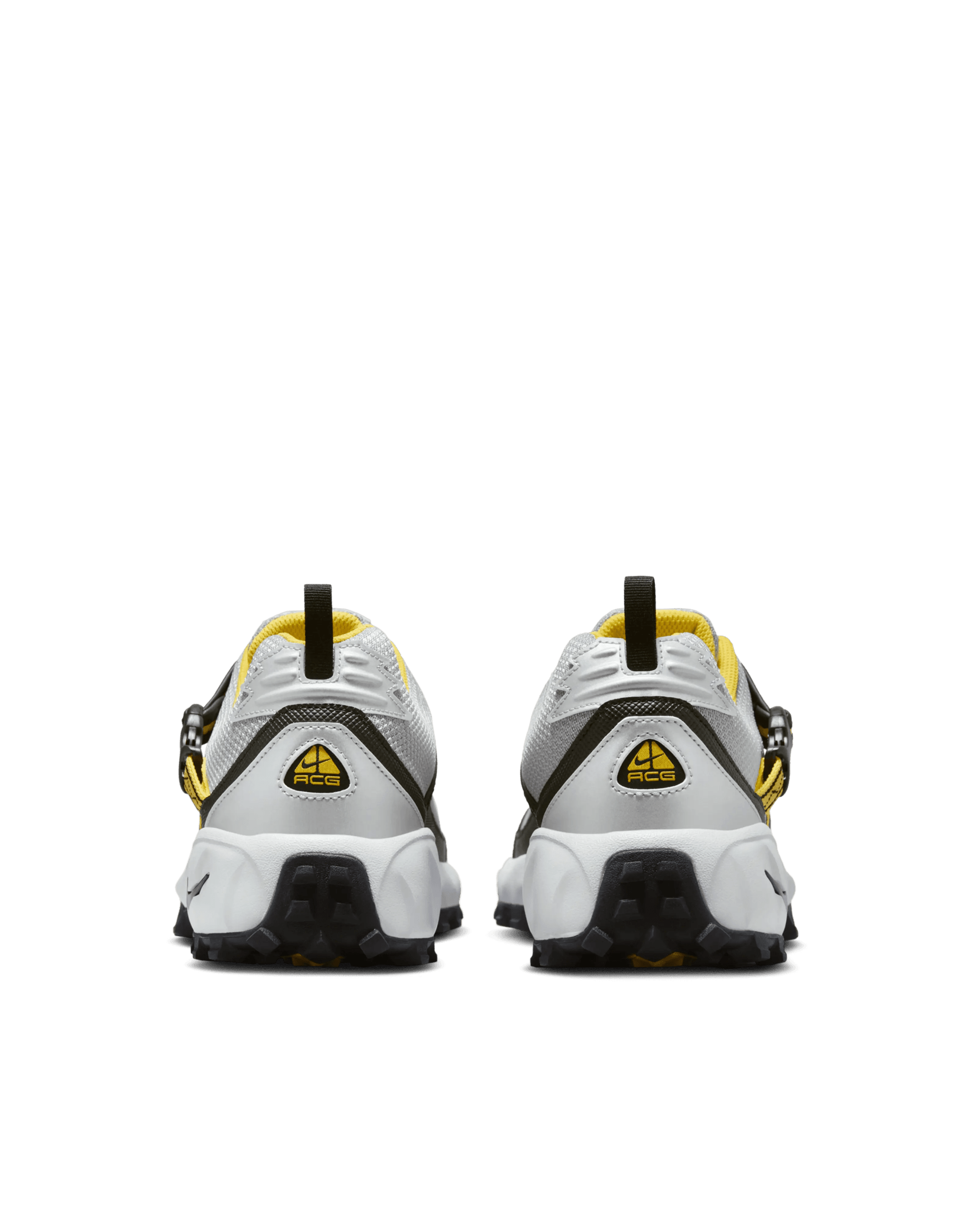 Nike ACG Phassad (Black/Yellow Zest-Metalic Silver)