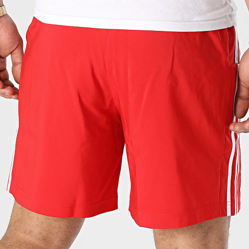 Short Jogging A Bandes IC1486 Rouge