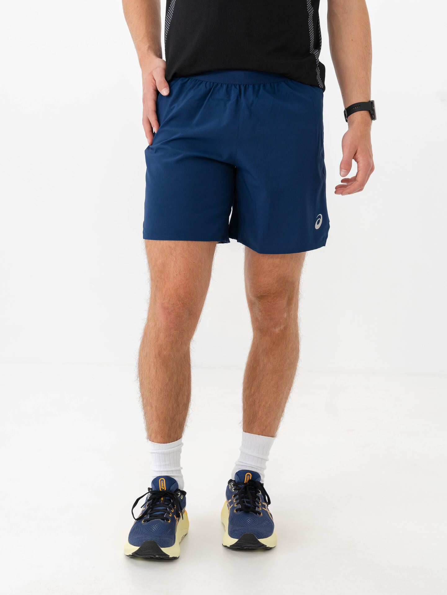 Road 7in Shorts