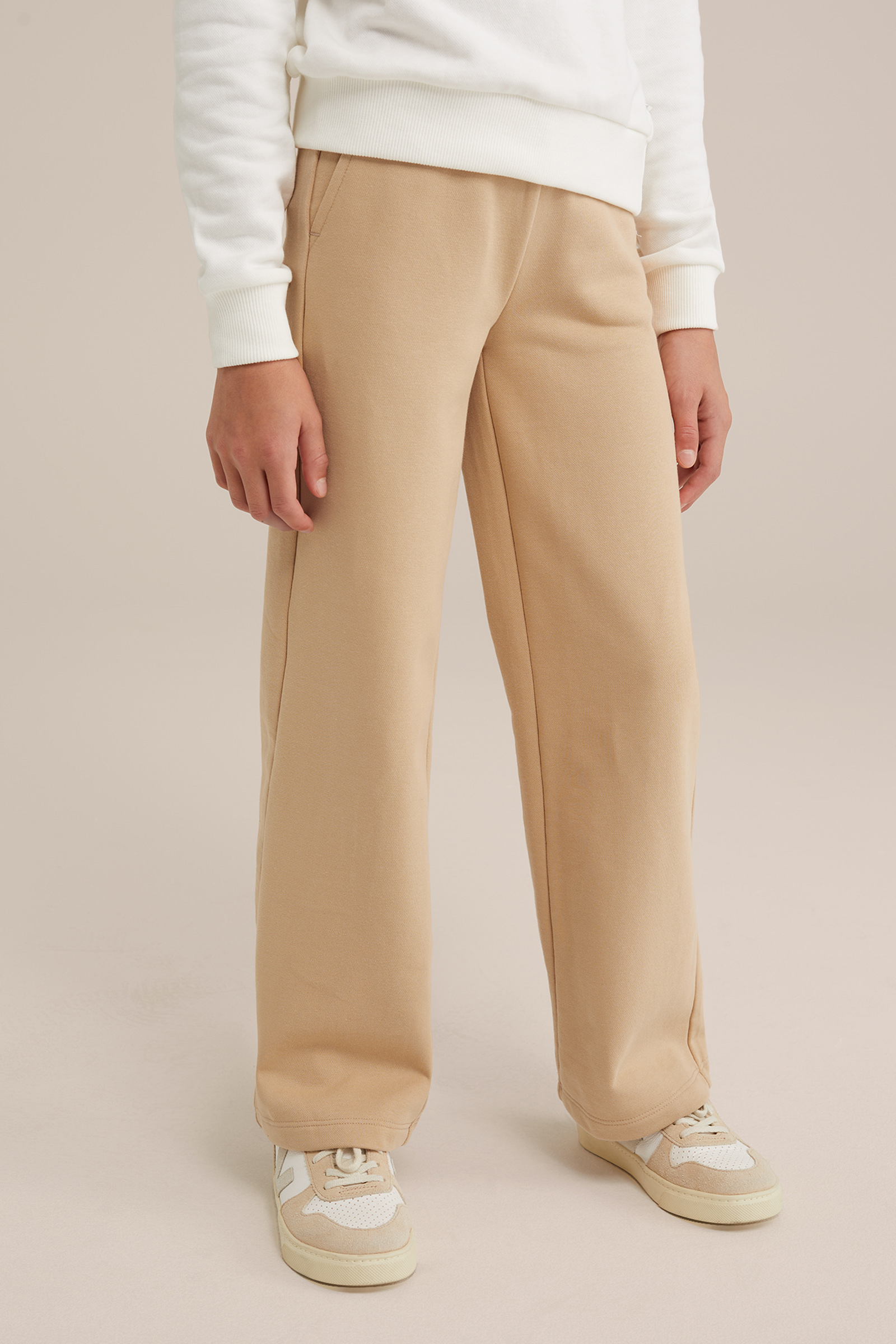 Meisjes straight fit joggingbroek WE Fashion Beige