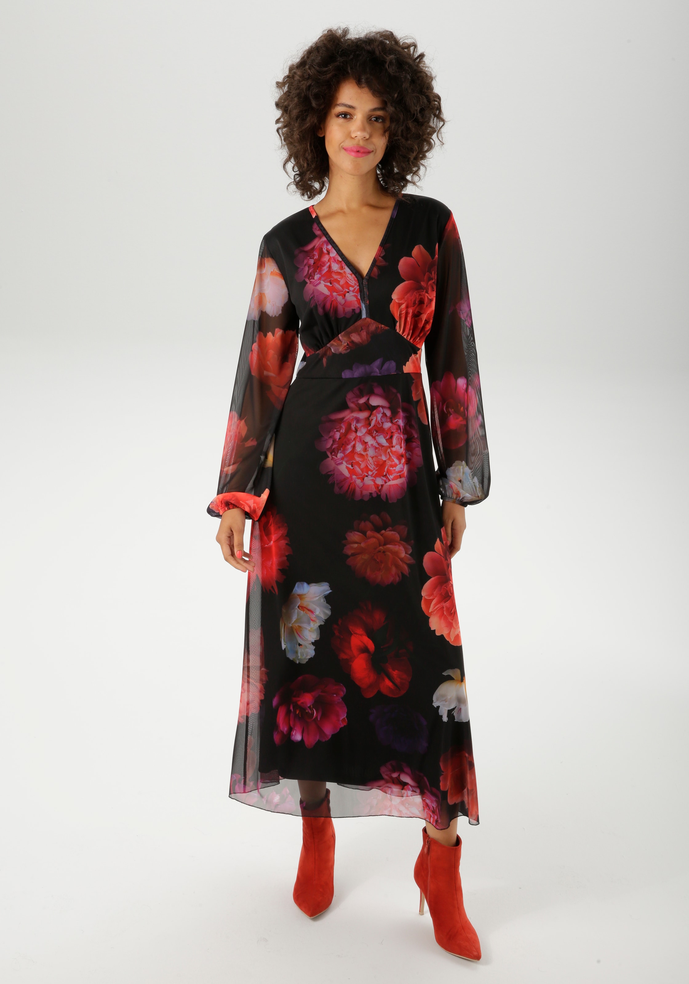 Aniston CASUAL Maxikleid mit farbenfrohen, grossflächigen Blüten bedruckt - NEUE KOLLEKTION