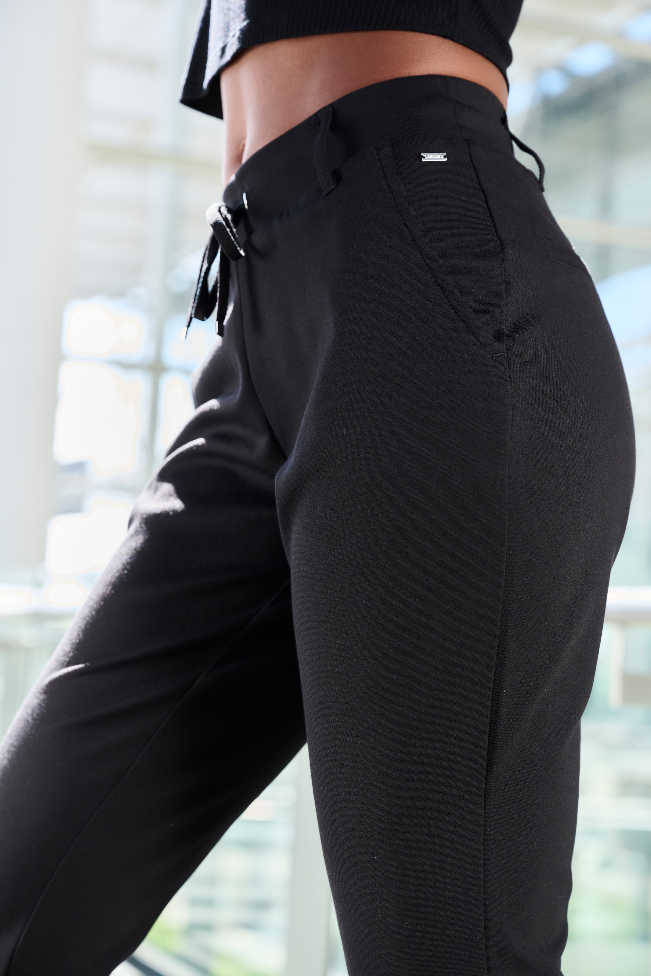 LASCANA Caprileggings  mit seitlichen Taschen, Loungewear